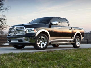 2018 RAM 1500 Express 4x2 Crew Cab 5'7" Box