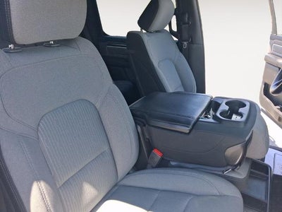 2021 RAM 1500 Big Horn 4x2 Crew Cab 5'7" Box