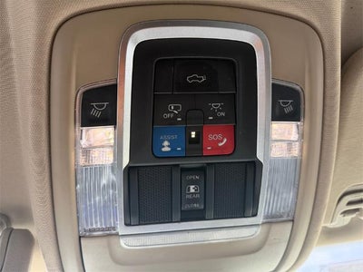 2021 RAM 1500 Laramie 4x2 Crew Cab 5'7" Box