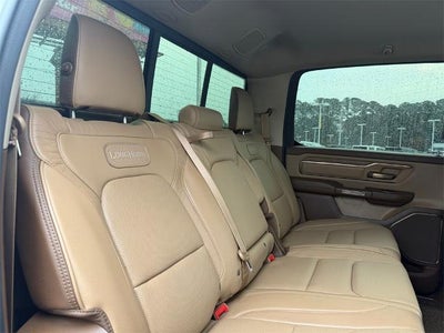 2019 RAM 1500 Longhorn 4x2 Crew Cab 6'4" Box