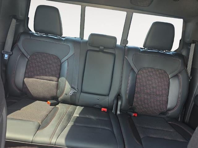 2022 RAM 1500 Big Horn 4x4 Crew Cab 5'7" Box