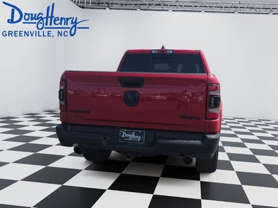2022 RAM 1500 Big Horn 4x4 Crew Cab 5'7" Box