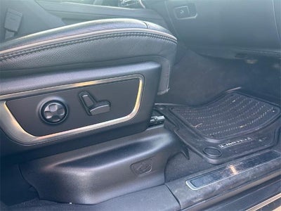 2019 RAM 1500 Limited 4x4 Crew Cab 5'7" Box