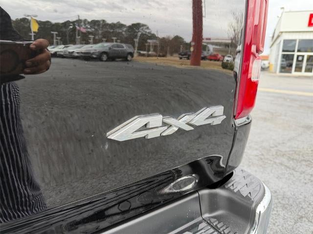 2019 RAM 1500 Longhorn 4x4 Crew Cab 6'4" Box