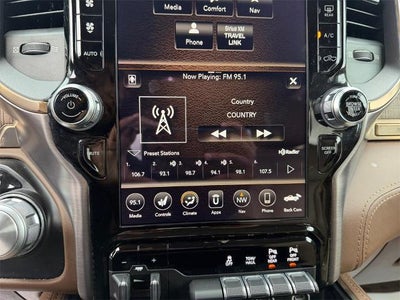 2019 RAM 1500 Longhorn 4x4 Crew Cab 6'4" Box