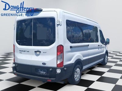 2024 Ford Transit Passenger Wagon T-350 148" Med Roof XLT RWD