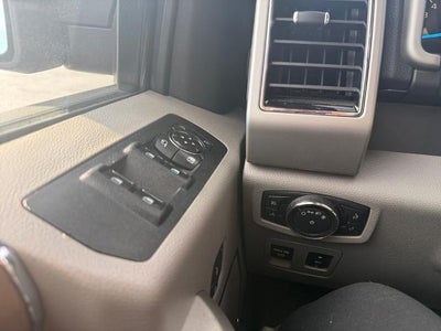 2018 Ford F-150 LARIAT 4WD SuperCrew 5.5' Box