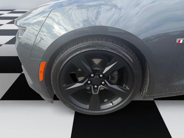 2018 Chevrolet Camaro 2dr Convertible 2LT