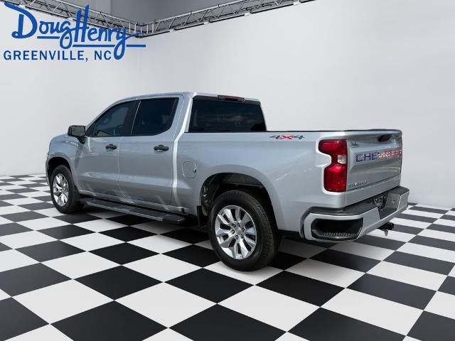 2022 Chevrolet Silverado 1500 Crew Cab Short Box 4-Wheel Drive Custom