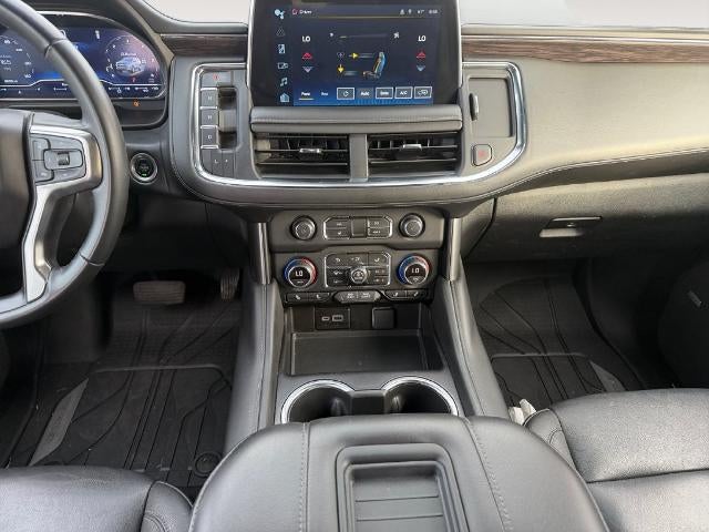 2024 Chevrolet Suburban 4WD LT