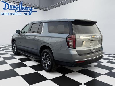 2024 Chevrolet Suburban 4WD LT