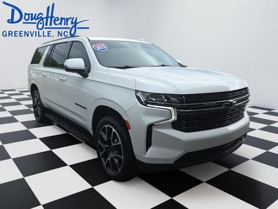 2022 Chevrolet Suburban 4WD RST