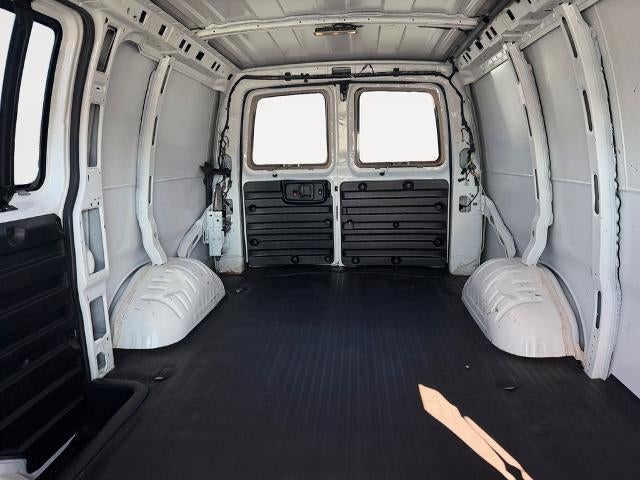 2020 GMC Savana Cargo Van 2500 Regular Wheelbase Rear-Wheel Drive