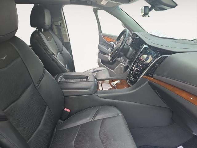 2019 Cadillac Escalade ESV 4WD Luxury