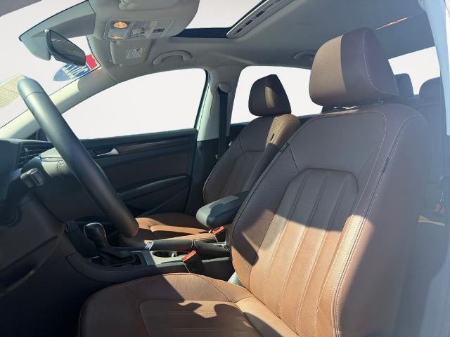 2022 Volkswagen Passat 2.0T Limited Edition Auto