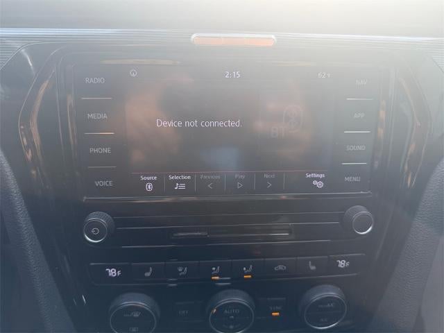 2021 Volkswagen Passat 2.0T R-Line Auto