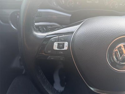 2021 Volkswagen Passat 2.0T R-Line Auto