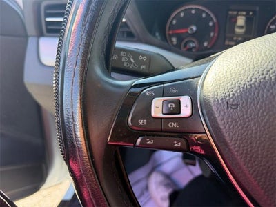 2022 Volkswagen Passat 2.0T SE Auto