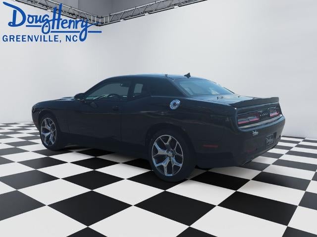 2015 Dodge Challenger 2dr Cpe SXT Plus