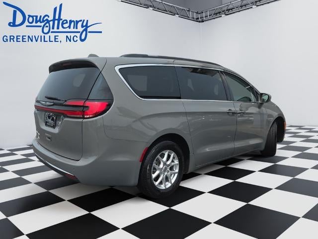 2022 Chrysler Pacifica Touring L FWD