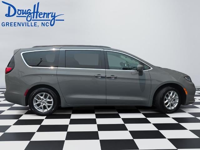 2022 Chrysler Pacifica Touring L FWD