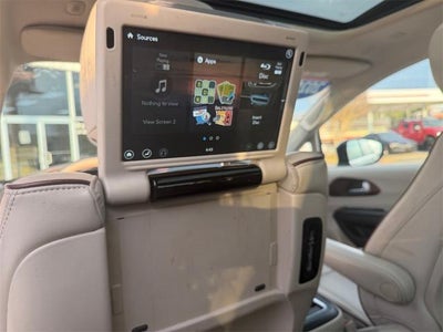 2020 Chrysler Pacifica Limited FWD