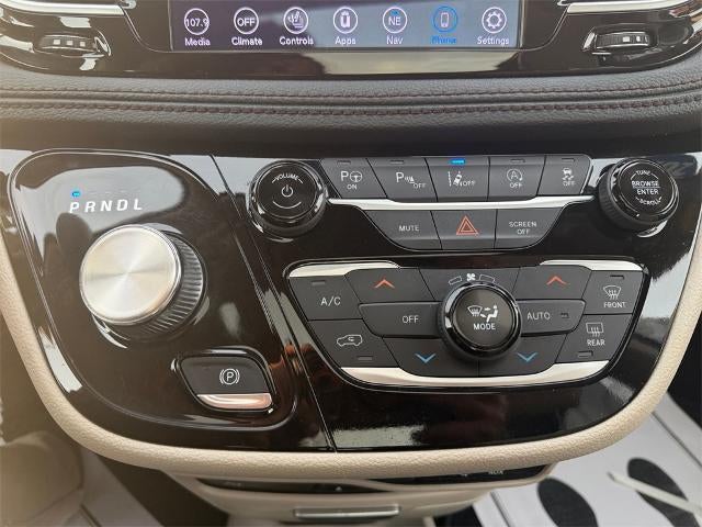 2020 Chrysler Pacifica Limited FWD