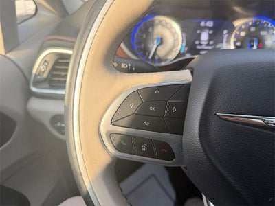 2020 Chrysler Pacifica Limited FWD