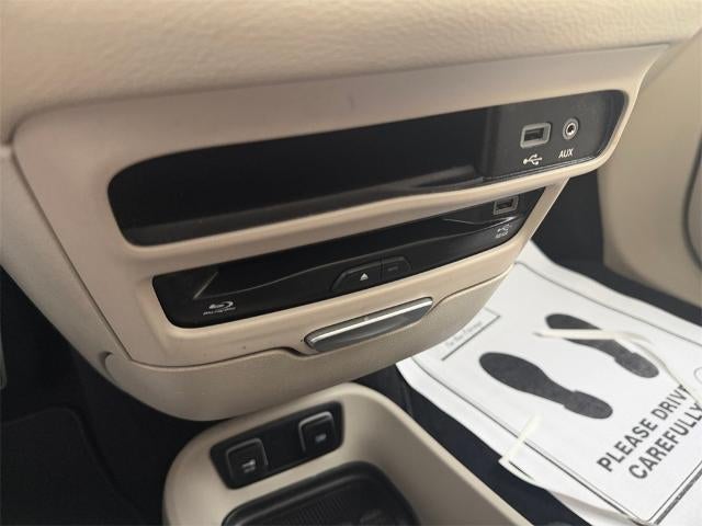 2020 Chrysler Pacifica Limited FWD