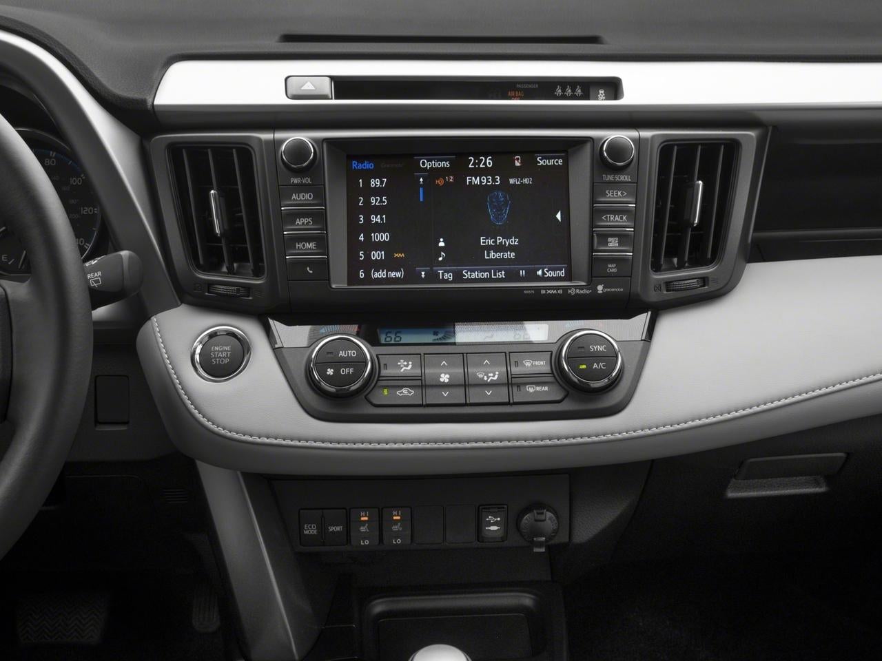 2018 Toyota RAV4 SE FWD (Natl)