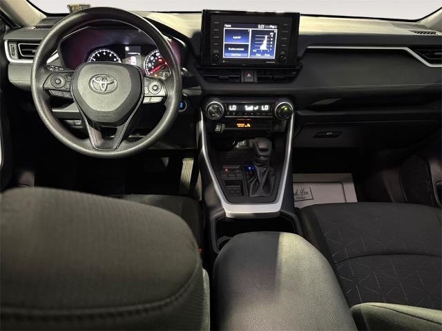 2022 Toyota RAV4 XLE FWD (GS)
