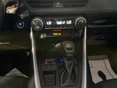 2022 Toyota RAV4 XLE FWD (GS)