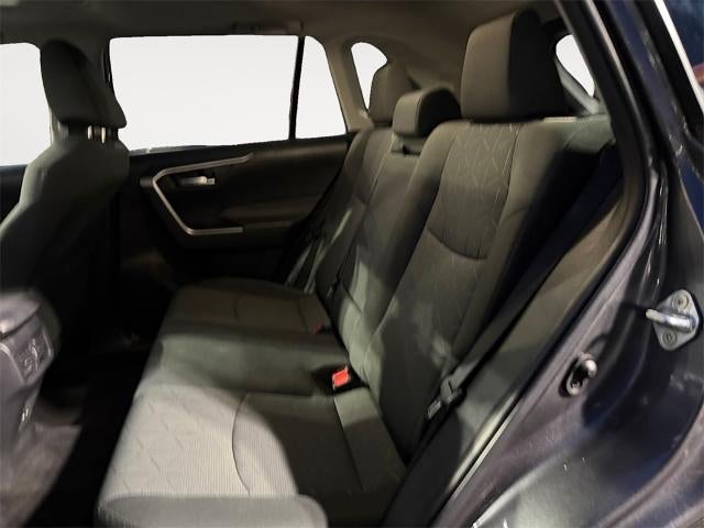 2022 Toyota RAV4 XLE FWD (GS)