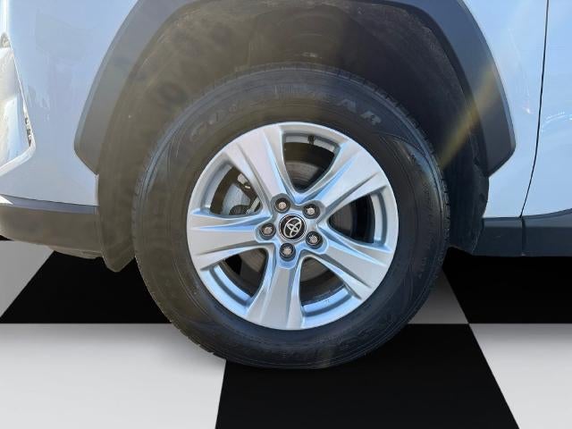 2021 Toyota RAV4 XLE FWD (GS)