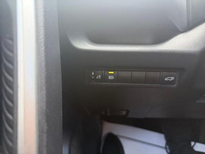 2021 Toyota RAV4 XLE FWD (GS)