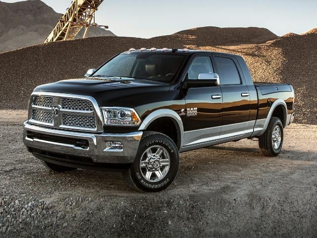 2016 RAM 2500 4WD Crew Cab 6.4 Ft Box SLT