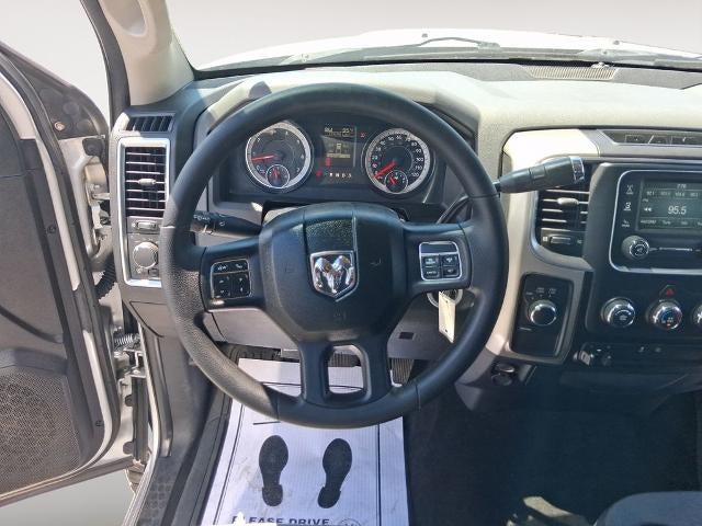 2016 RAM 2500 4WD Crew Cab 6.4 Ft Box SLT