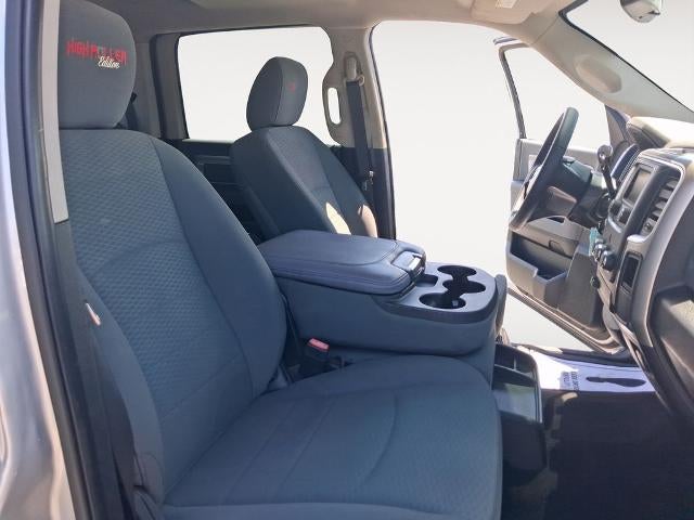 2016 RAM 2500 4WD Crew Cab 6.4 Ft Box SLT