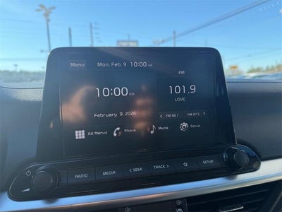 2023 Kia Forte LXS IVT