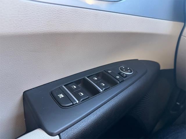 2023 Kia Forte LXS IVT