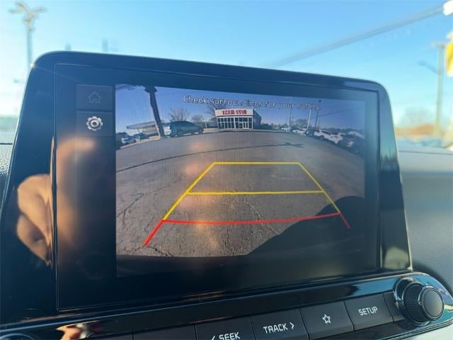 2023 Kia Forte LXS IVT