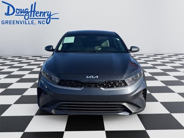 2023 Kia Forte LXS IVT
