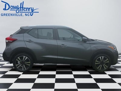 2020 Nissan Kicks SV FWD