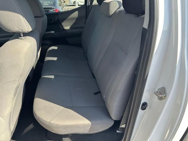 2019 Toyota Tacoma 2WD 2WD SR5 Double Cab 5' Bed V6 AT (GS)