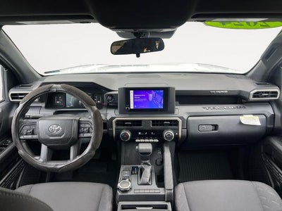 2024 Toyota Tacoma 4WD 4WD SR Double Cab 5' Bed MT (Natl)