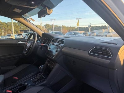 2021 Volkswagen Tiguan 2.0T SE R-Line Black FWD