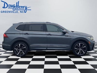2022 Volkswagen Tiguan 2.0T SEL R-Line 4MOTION