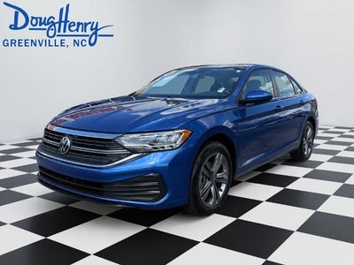 2022 Volkswagen Jetta SE Auto