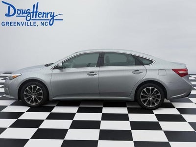 2018 Toyota Avalon XLE (SE)