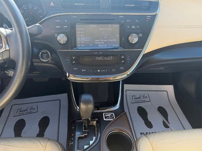 2017 Toyota Avalon XLE (SE)